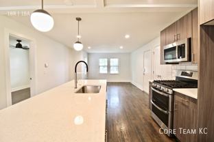 4325 Roanoke Pkwy - Photo 1 of 1