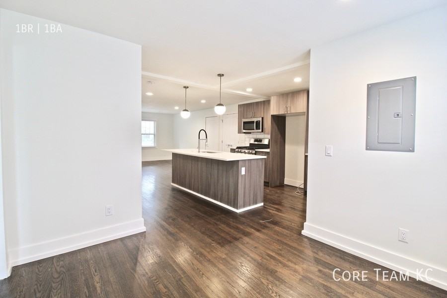 4325 Roanoke Pkwy #4315-1N - Photo 6 of 10