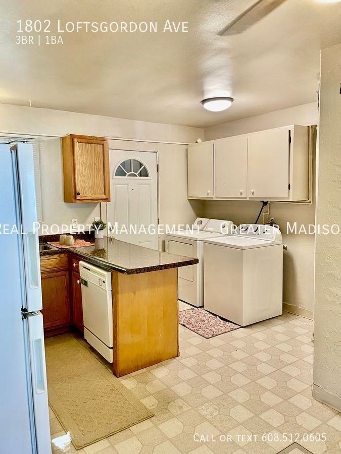 1802 Loftsgordon Ave - Photo 3 of 9