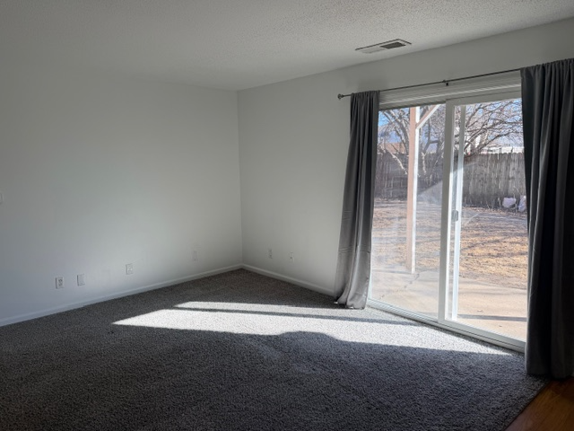 1913 W 1st St #201 - Photo 6 of 16