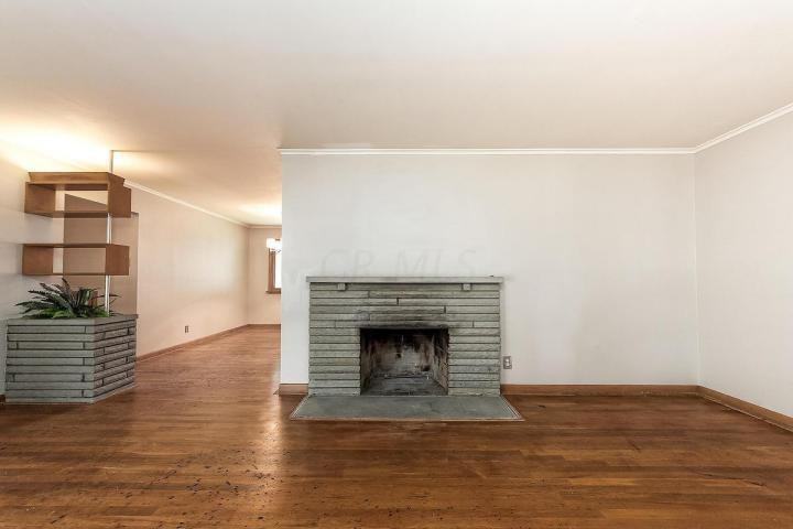 981 Hartford St - Photo 6 of 20