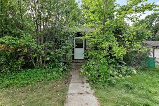 3931 W Kaul Ave - Photo 1 of 1