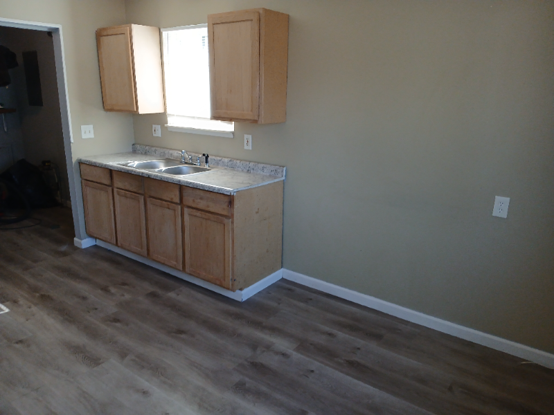 5683 Gertrude St - Photo 6 of 16