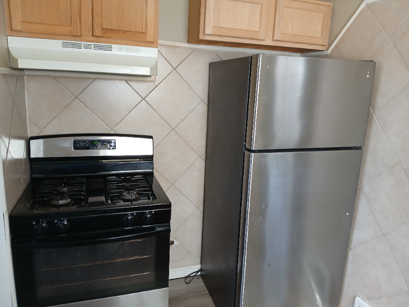 5683 Gertrude St - Photo 7 of 16