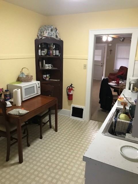 307 S Maple Ave - Photo 4 of 9