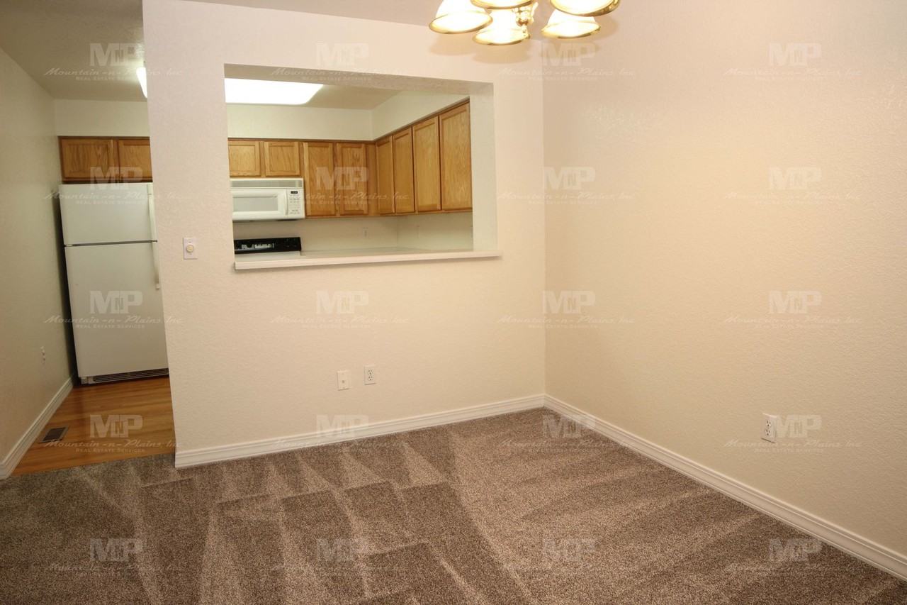 6826 Antigua Dr #5 - Photo 3 of 15