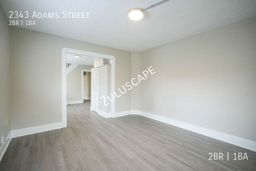 2343 Adams St - Photo 3 of 22