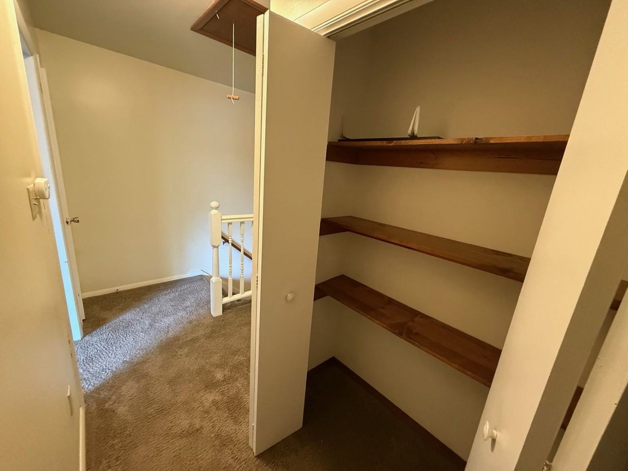 925 W Whitehall Rd #2 - Photo 5 of 20