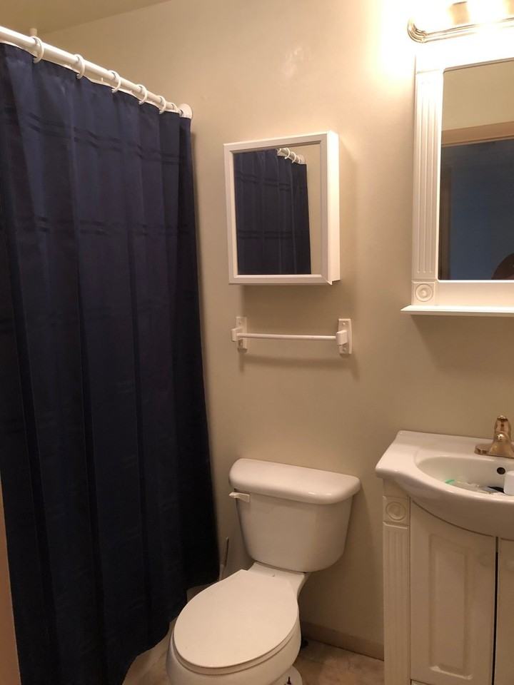 935 W Whitehall Rd #2 - Photo 5 of 14