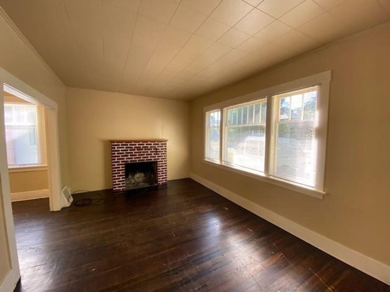 1410 Iron St - Photo 6 of 17