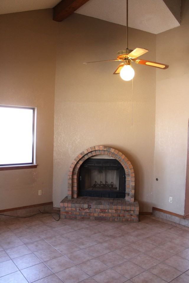 1528 Sierra De Oro Dr - Photo 2 of 24
