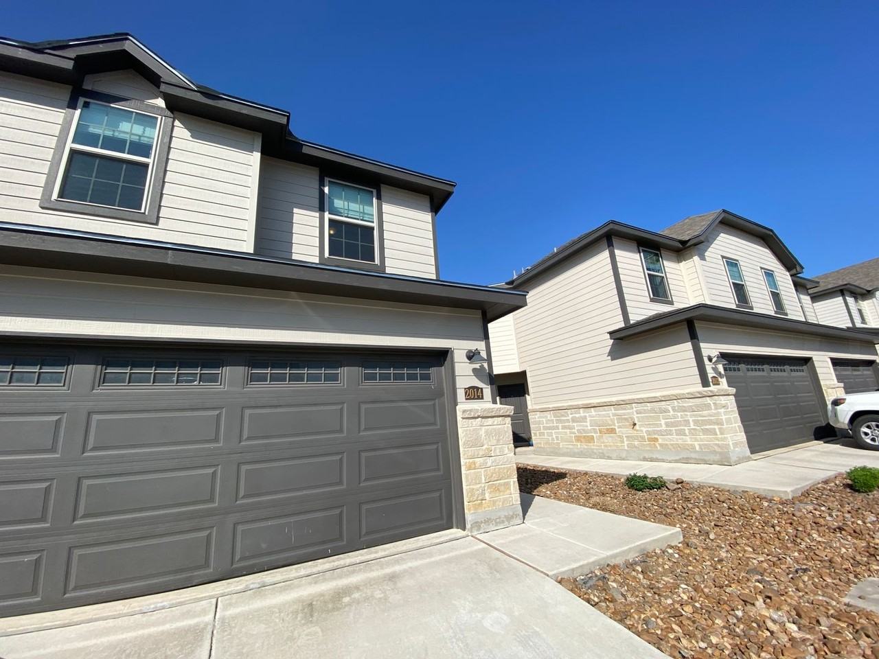 2014 Rueben Rd - Photo 2 of 33