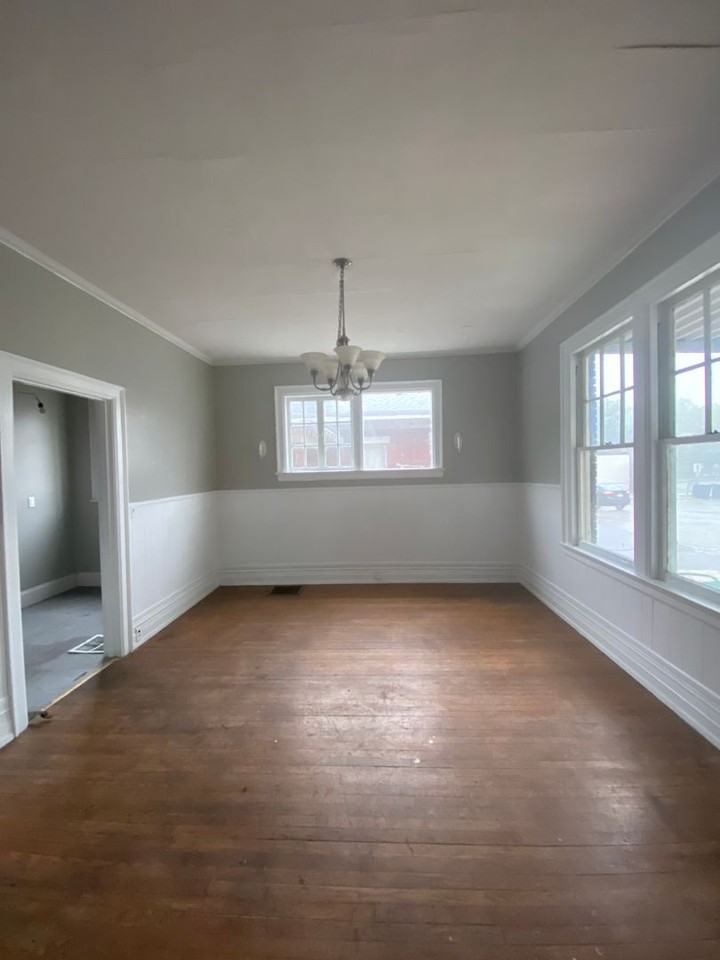 733 Broad St Nw - Photo 4 of 20