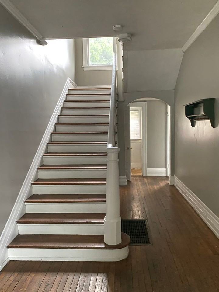 733 Broad St Nw - Photo 5 of 20