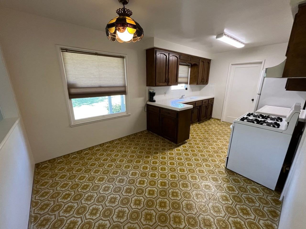 2521 E Westcott Ave - Photo 4 of 15