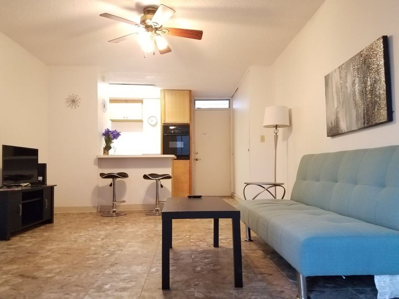 225 Liliuokalani Ave #2A - Photo 2 of 11