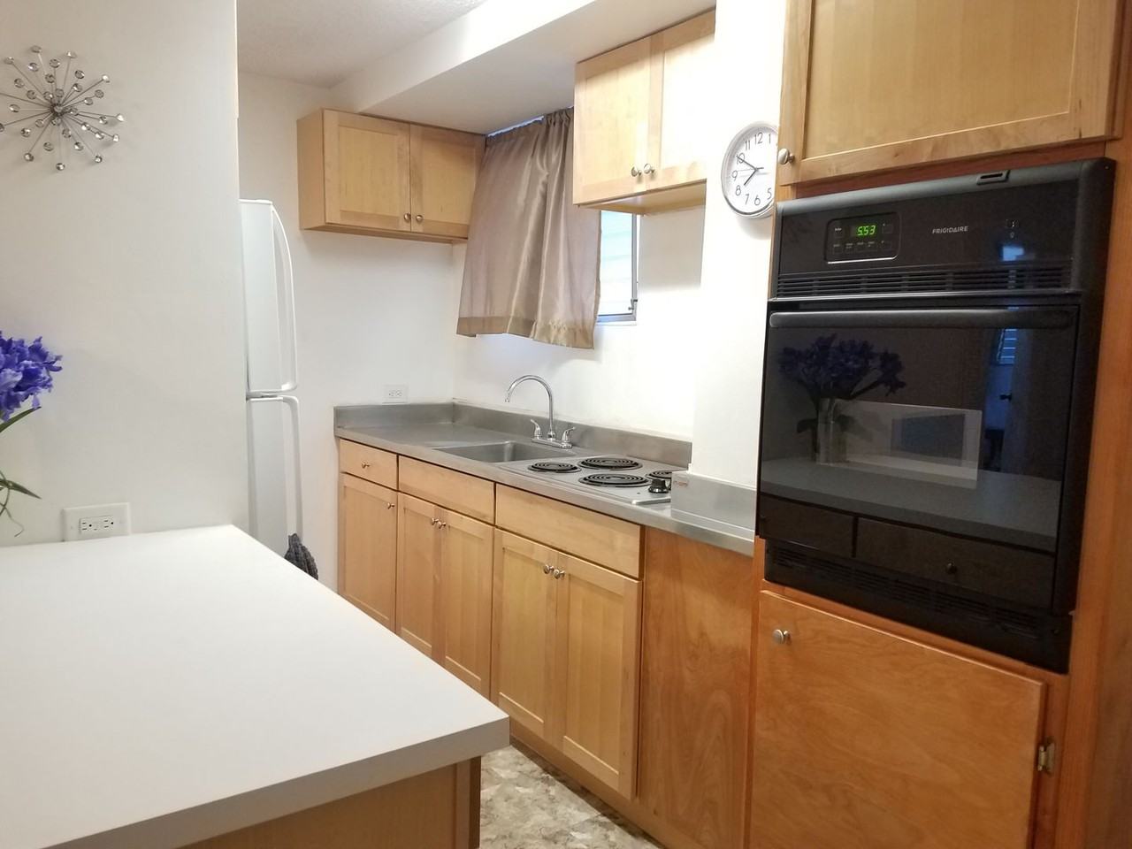 225 Liliuokalani Ave #2A - Photo 4 of 11