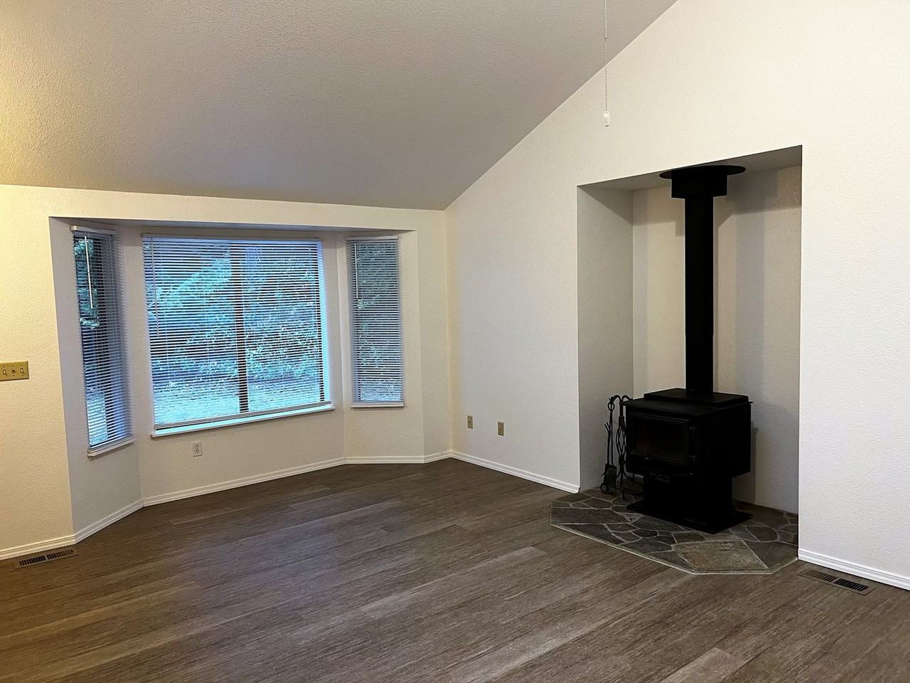 3090 Closser Dr Nw - Photo 2 of 13