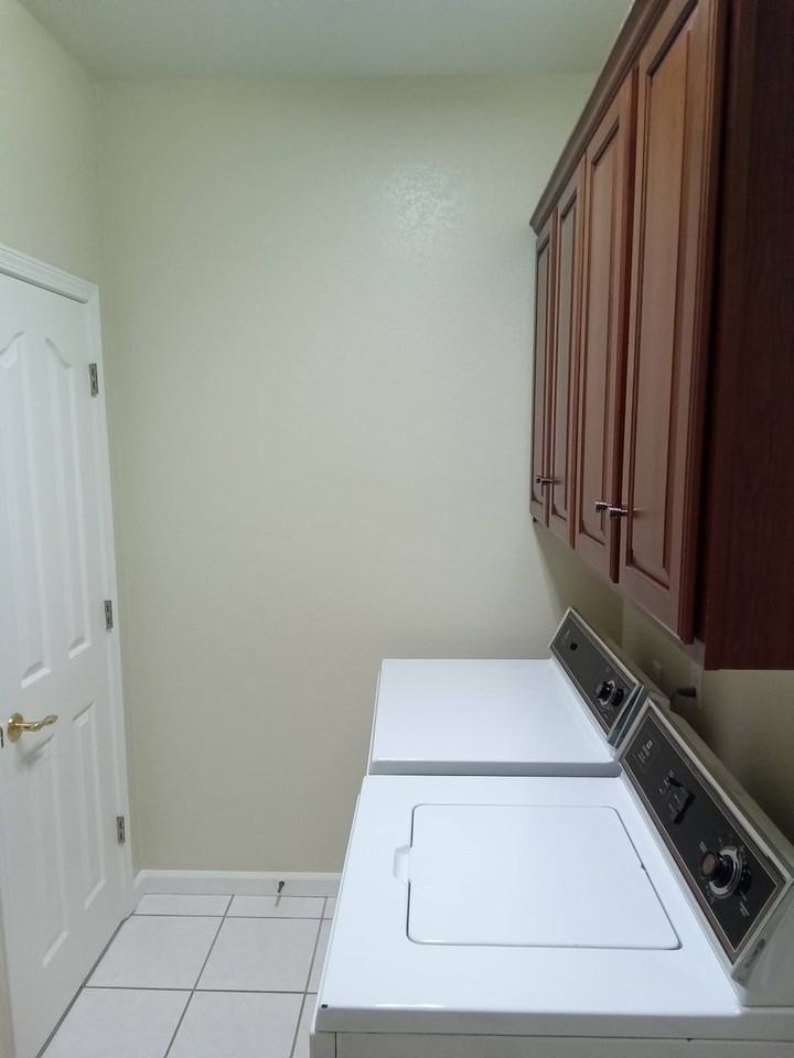 1142 Sinclair Way - Photo 7 of 50