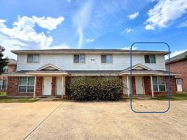 featured image of 2003 Monte Carlo Ln