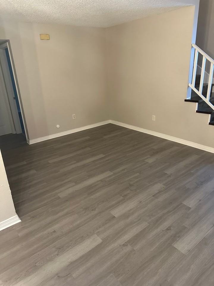 2705 Rue Saint Martin #C - Photo 2 of 12