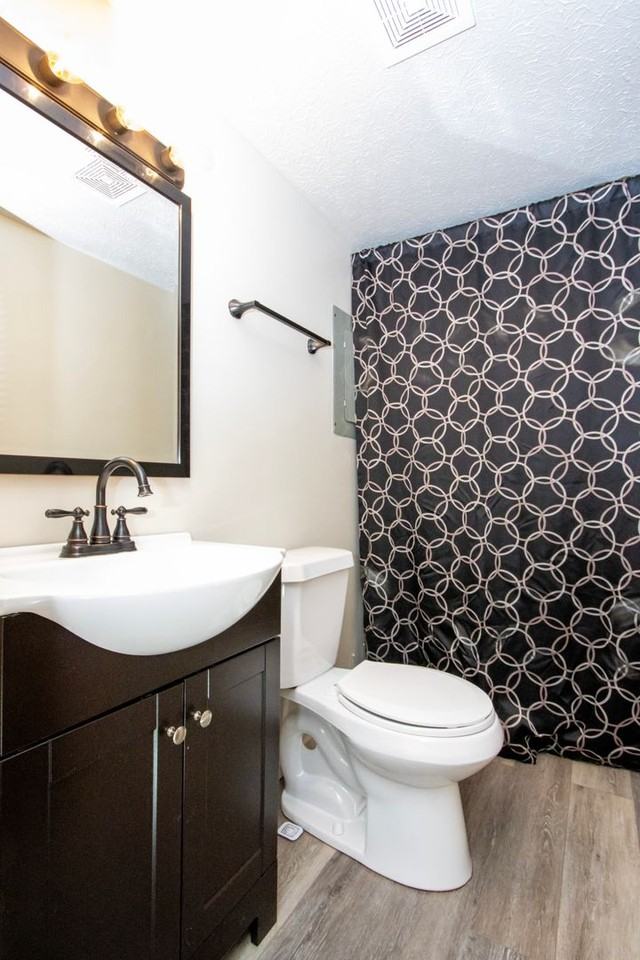 240 Collier Dr #10 - Photo 7 of 17