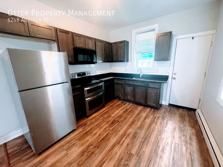 6248 Addison St - Photo 7 of 39