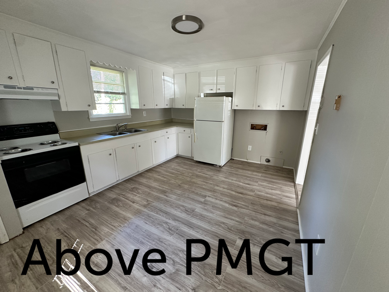 396 Sequoia Dr - Photo 4 of 18