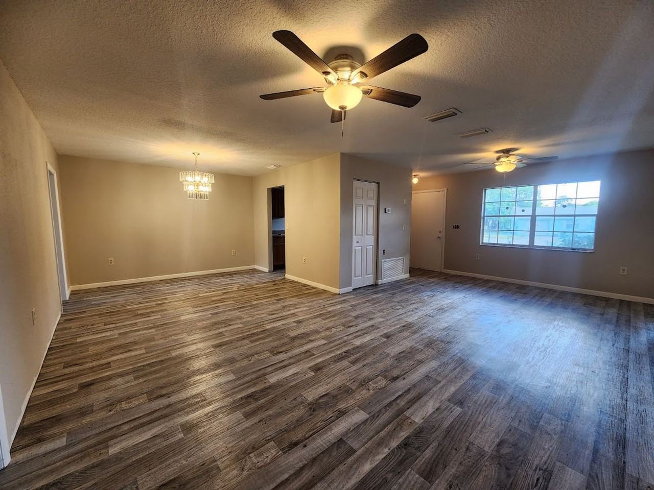 4281 Sw 145th Place Rd - Photo 3 of 23