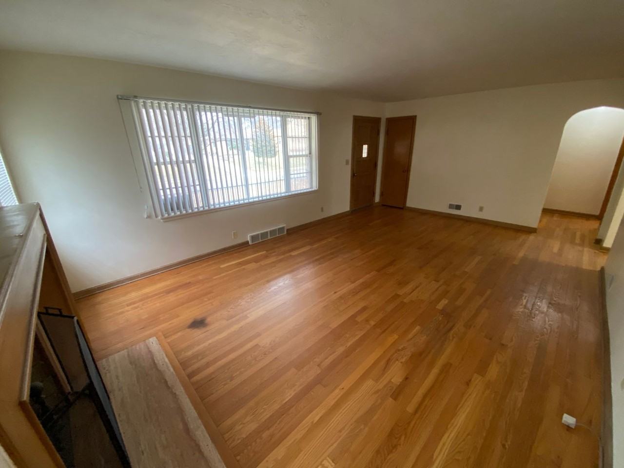 3721 Woods Ave - Photo 2 of 30