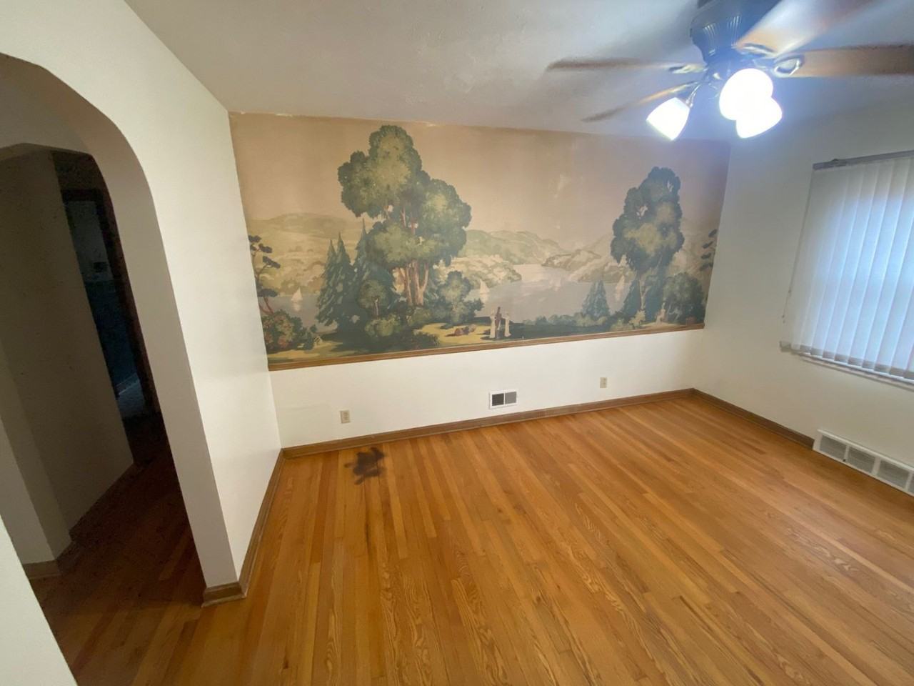 3721 Woods Ave - Photo 5 of 30