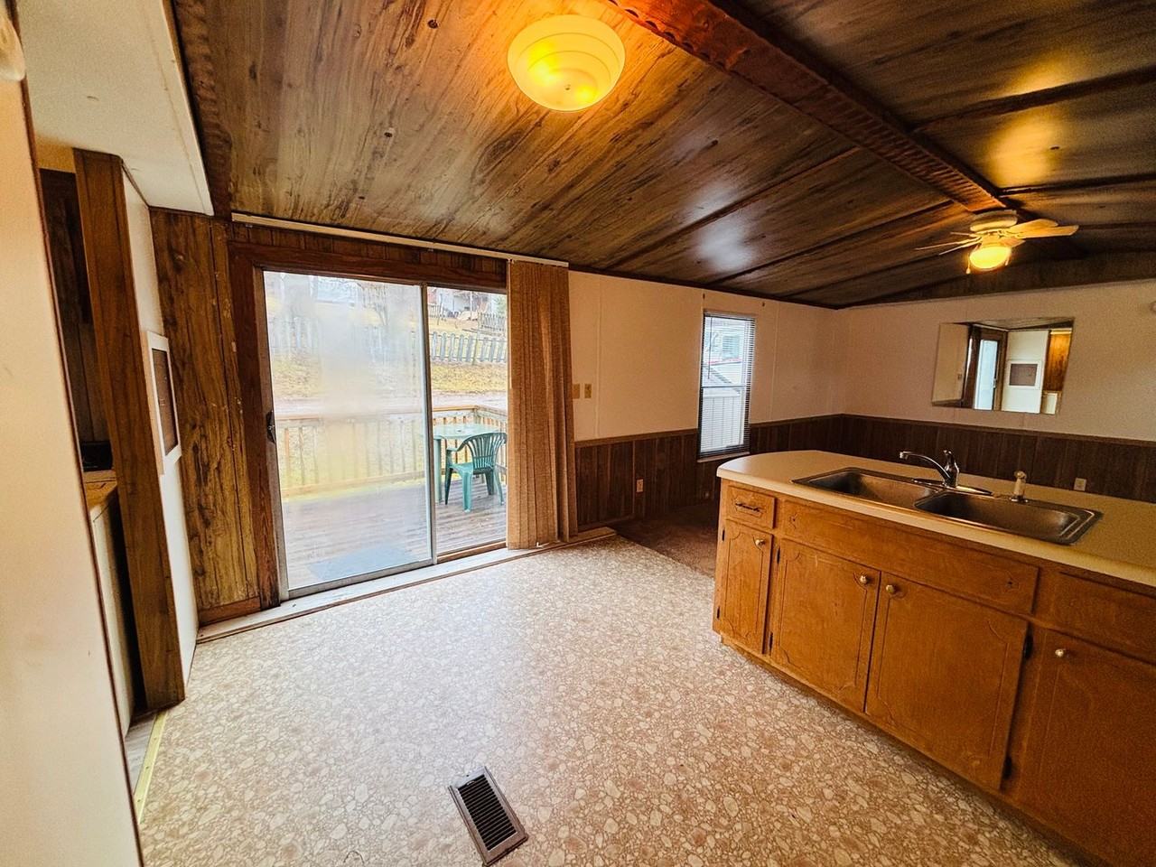 Mobile Home - Photo 7 of 29