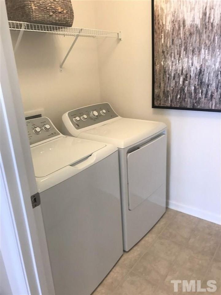 114 Brier Summit Pl - Photo 2 of 46