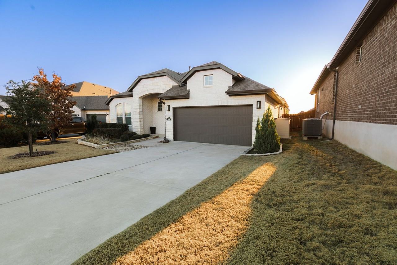 808 Karst Cv - Photo 3 of 50