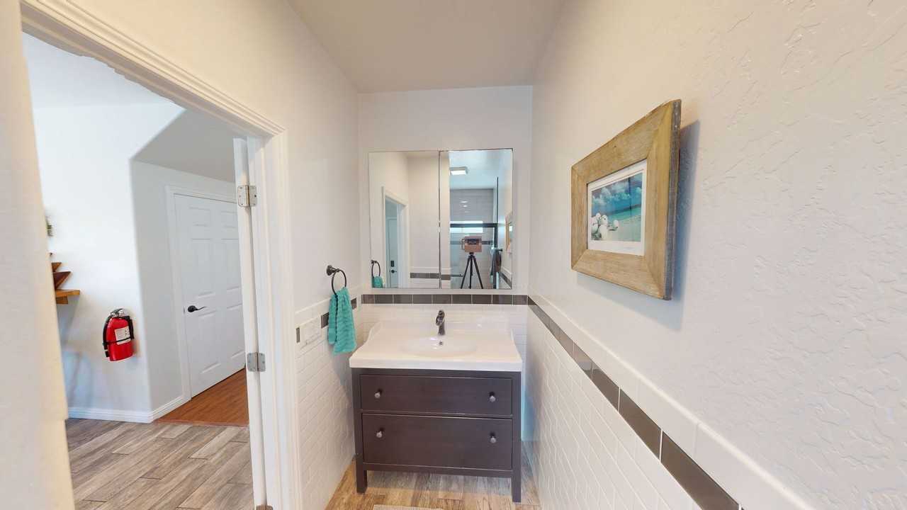 213 Evergreen Ave - Photo 7 of 20