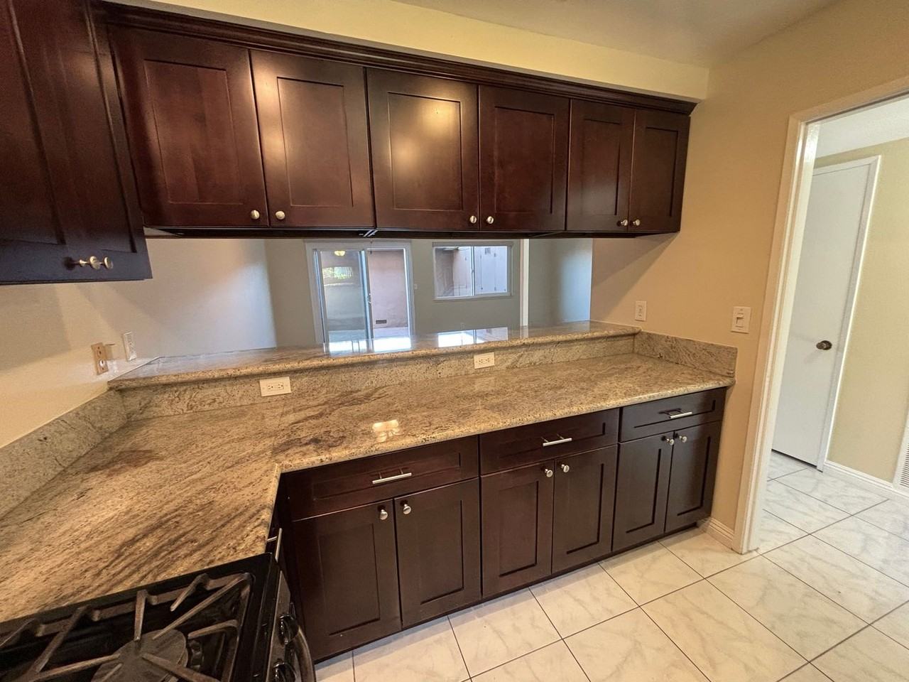 10062 Quail Ct - Photo 6 of 20