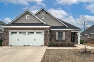 featured image of 714 Harbin Dr