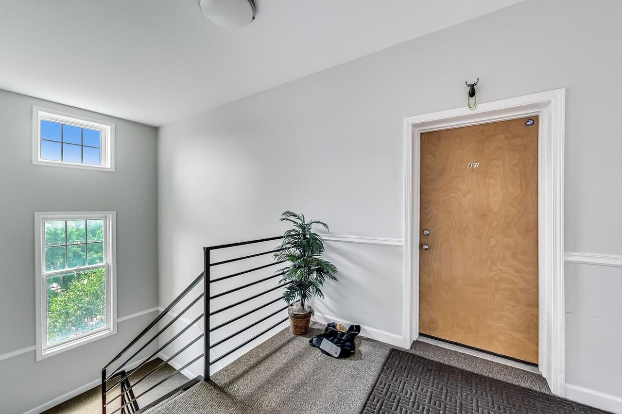 1449 North Wicker Park - Photo 2 of 14