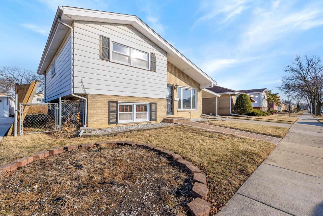 31 52nd Ave - Photo 3 of 22