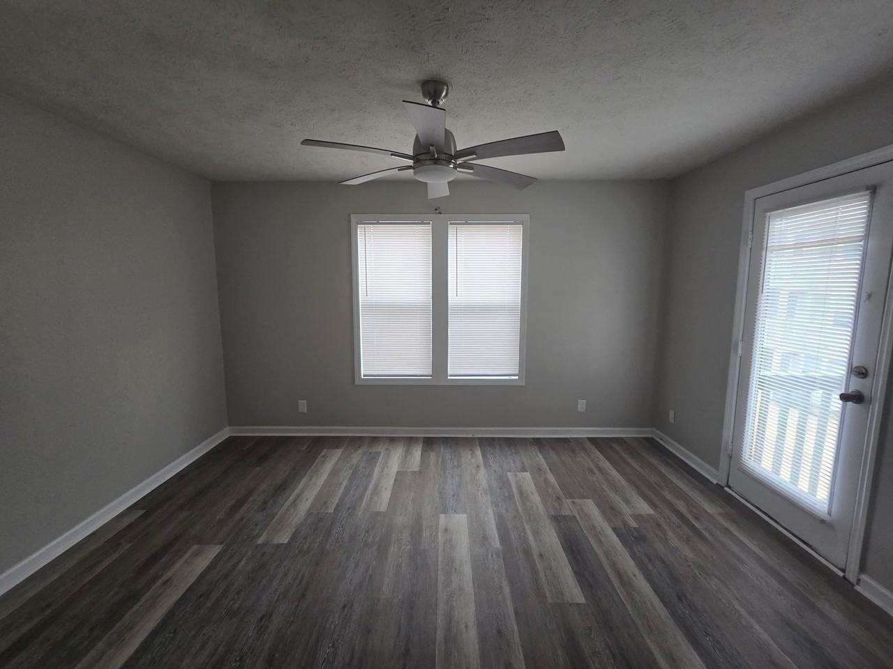 6821 Willowbrook Dr - Photo 5 of 15