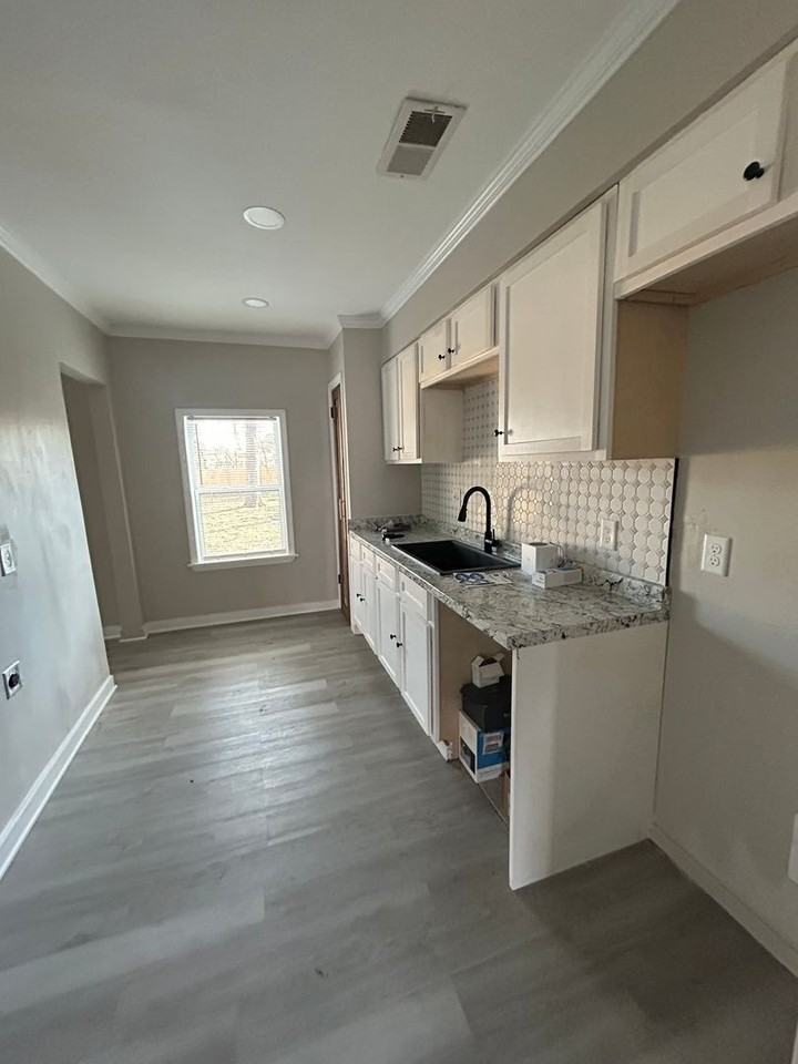 2737 Fizer Rd - Photo 2 of 15