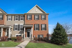 featured image of 231 Lakeshore Dr