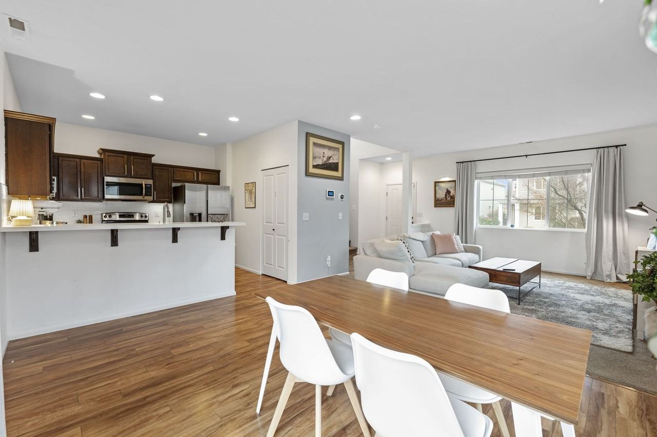 1764 1764 180th Ct St E - Photo 7 of 21