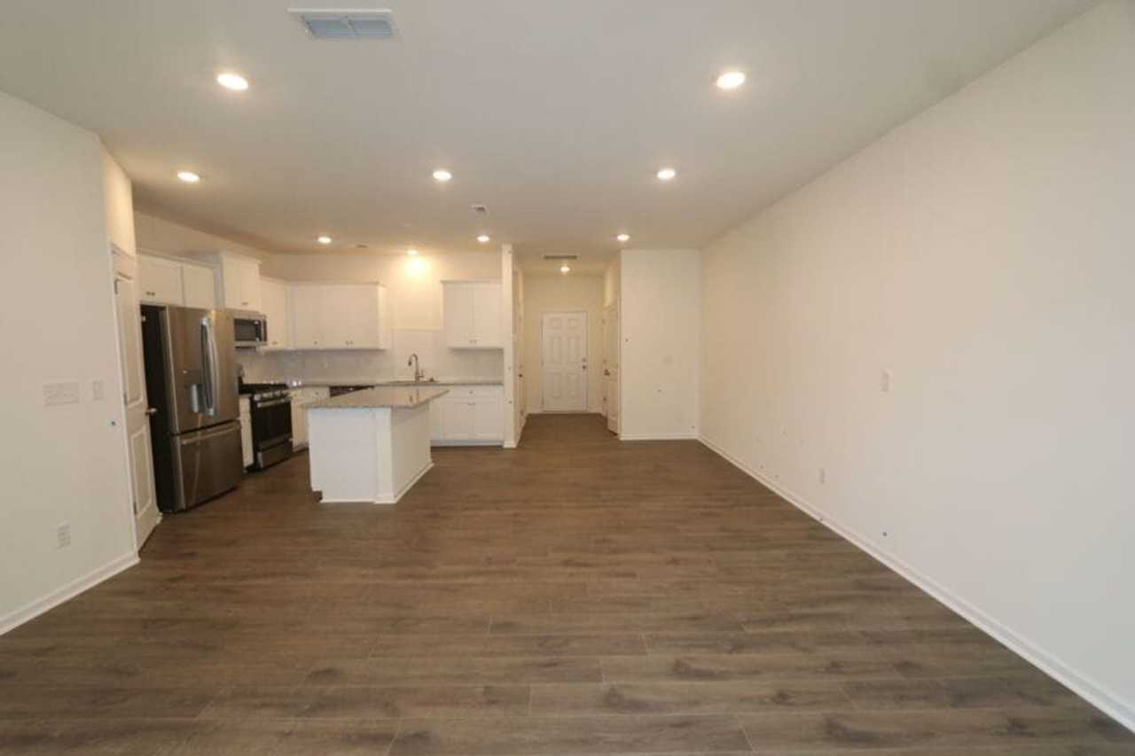 206 Harpers Run Ln - Photo 3 of 11