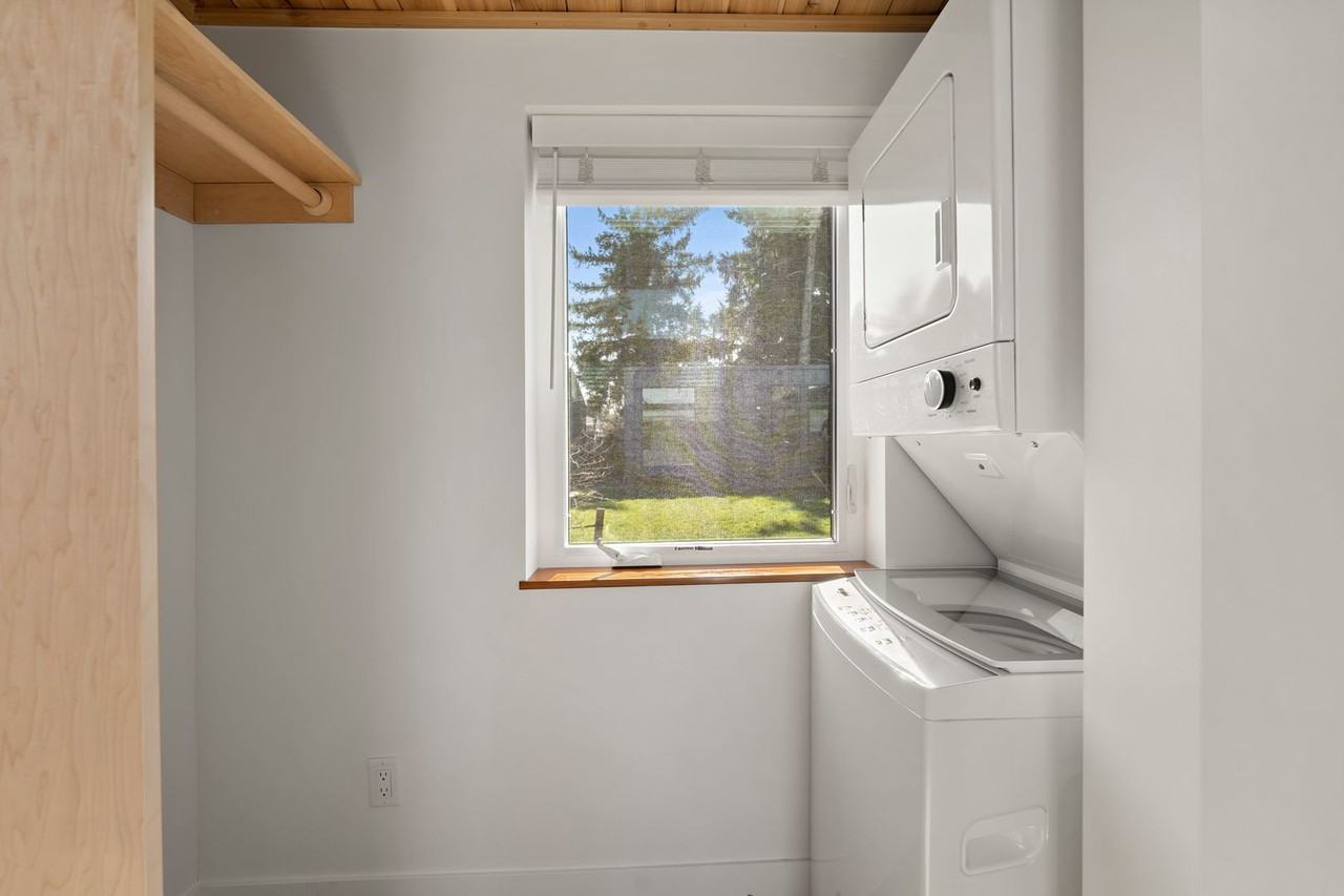 11446 Ne Morris St - Photo 6 of 28