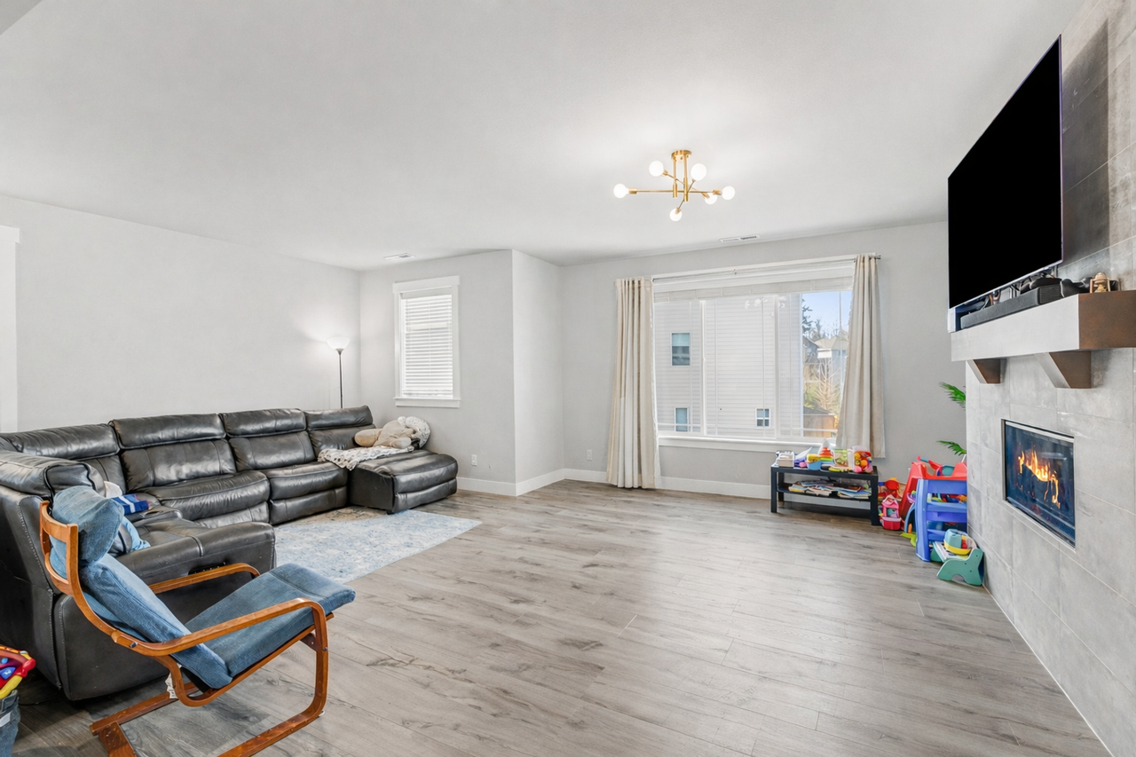 13905 12th Pl W - Photo 4 of 13