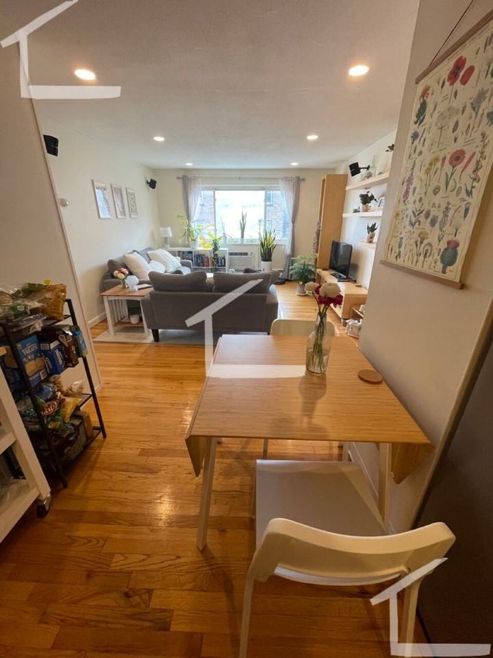 282 Corey Rd - Photo 2 of 5