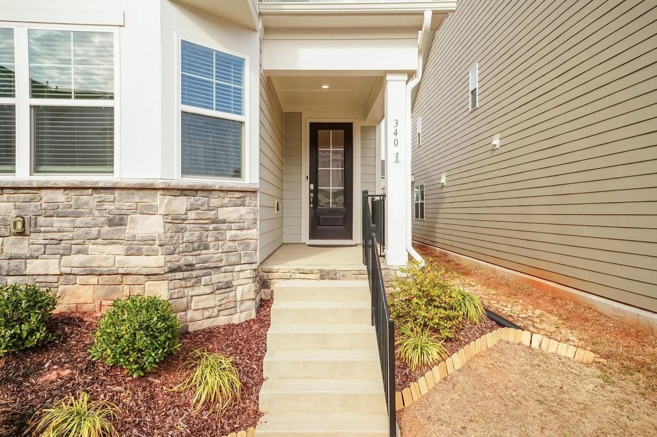 340 Natsam Woods Way - Photo 4 of 32