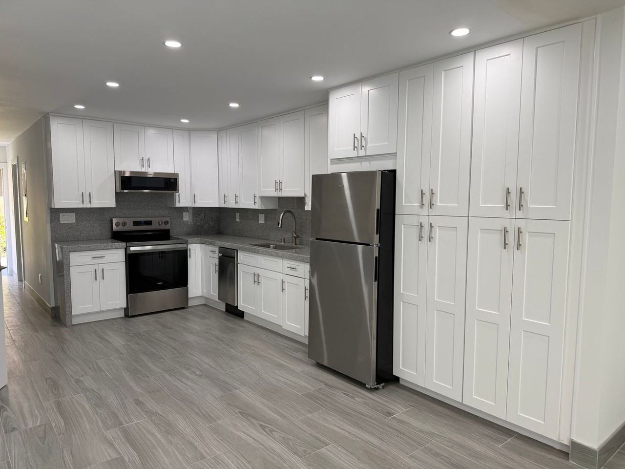 445 Garrison Street - Photo 3 of 25