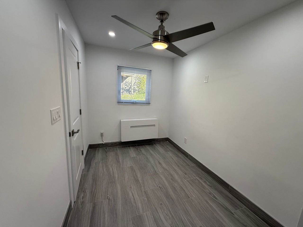 445 Garrison Street - Photo 7 of 25